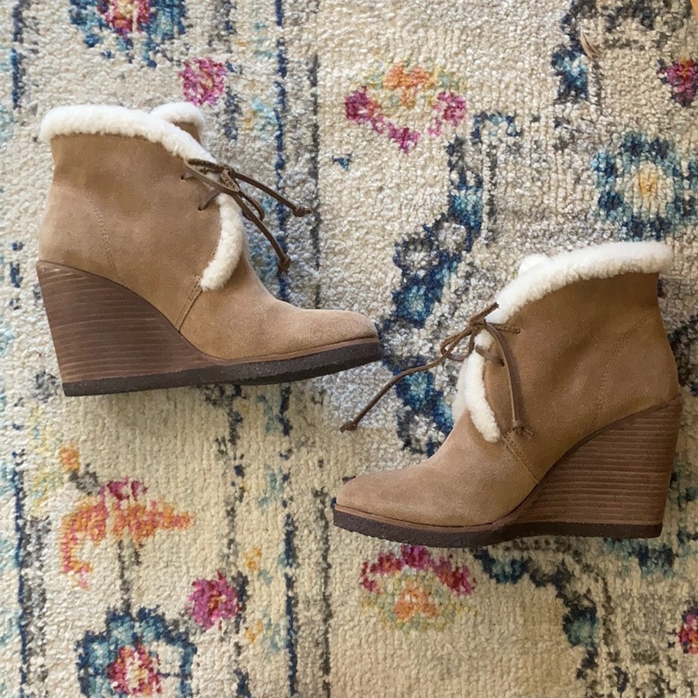 Splendid wedge booties